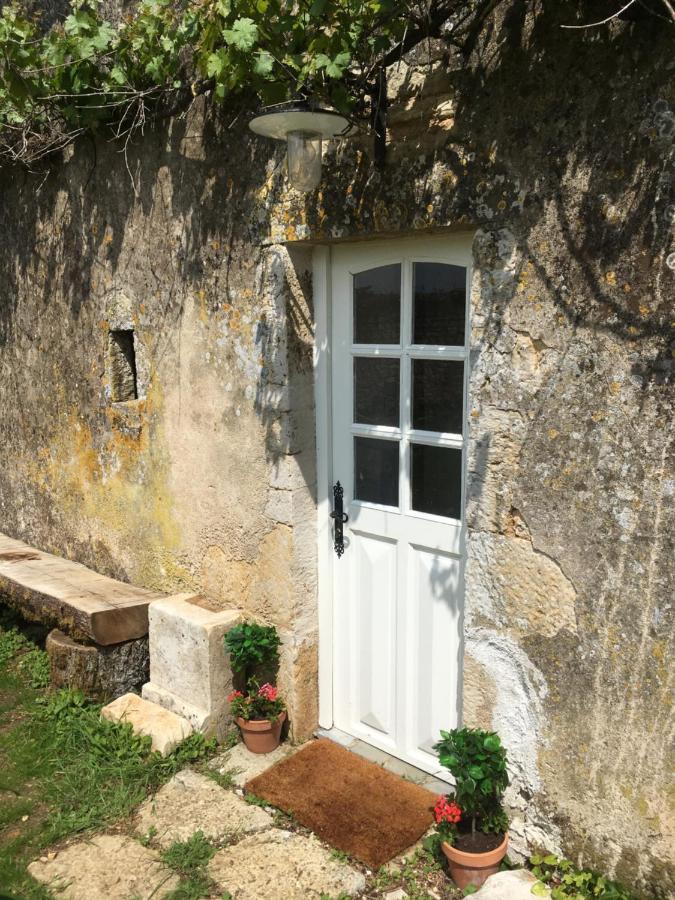 Le Logis De Limalonges Villa Exterior photo